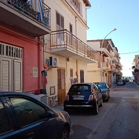 Feriehus Casa Vacanze La Rosa *