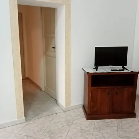 Casa Vacanze La Rosa Feriehus